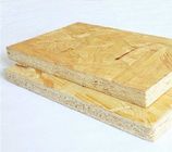 Außen-OSB Brett des einbaufertigen E0 Kleber-/Holz der Gebäude-Wand-OSB bedeckt