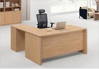 Hohe Biegefestigkeits-Spanplatten-Büro-Möbel mit vier Edelstahl-Beinen