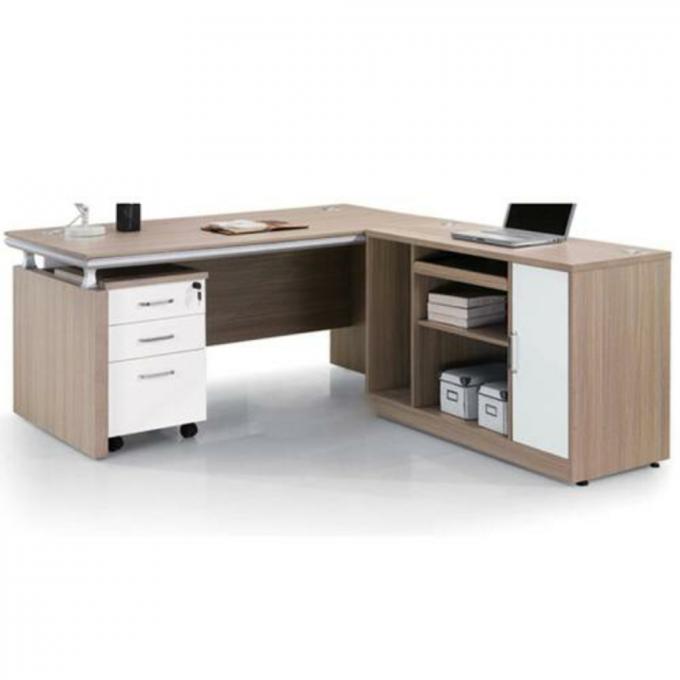 Industrielle Dachboden-Art-Spanplatten-Büro-Möbel für das Firmenpersonal, das L Form Arbeits ist
