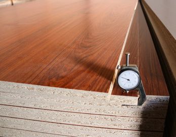 Base Wood Grain Melamine Particle Board / Industrial White Particle Board Sheets